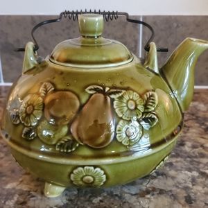 Vintage Avocado Green Japan Fruit Teapot